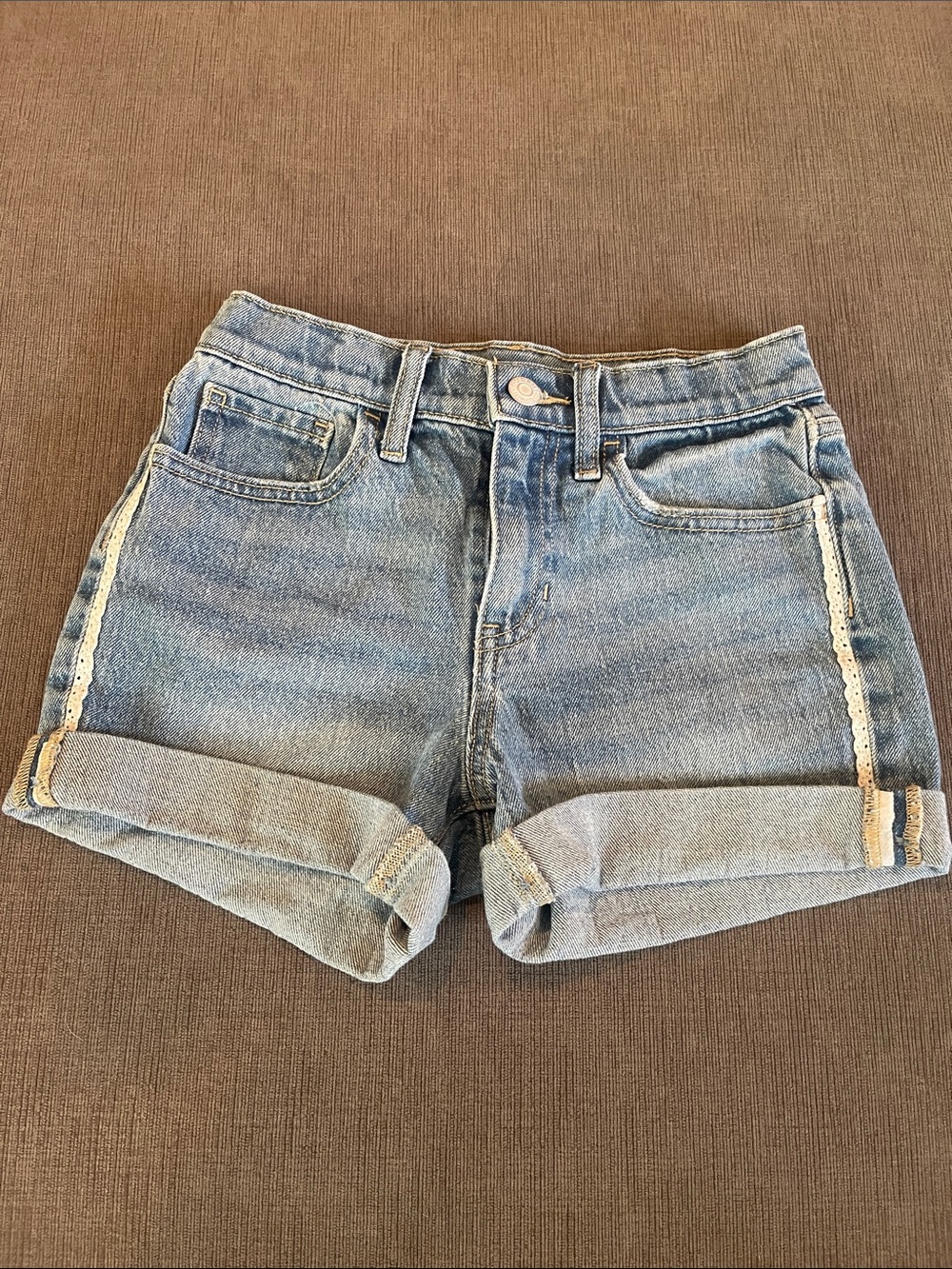 Old Navy Girls High Waisted Lace Trim Denim Shorts – Size 10